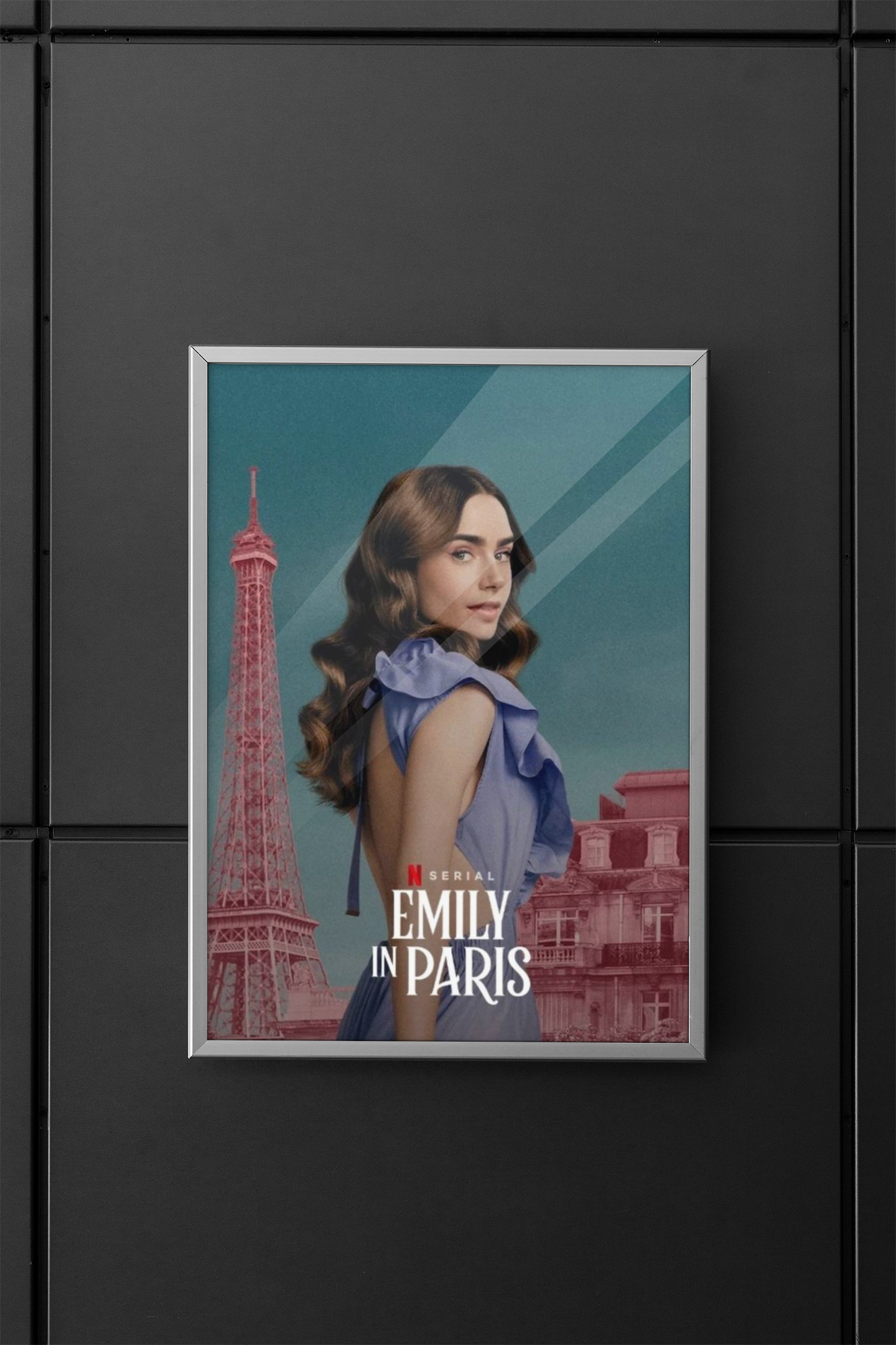 EMILY IN PARIS.